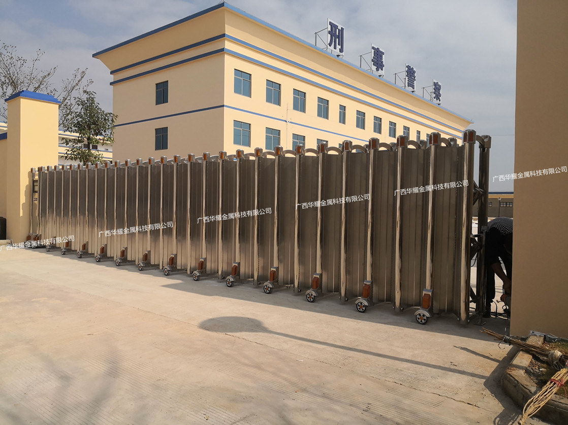 广西某看守所封板加强型电动伸缩门安装 - 南宁电动伸缩门,电动门安装